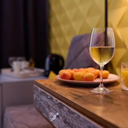 Хотел Regina Bed&wine