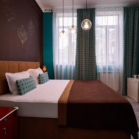 Regina Bed&wine Хотел